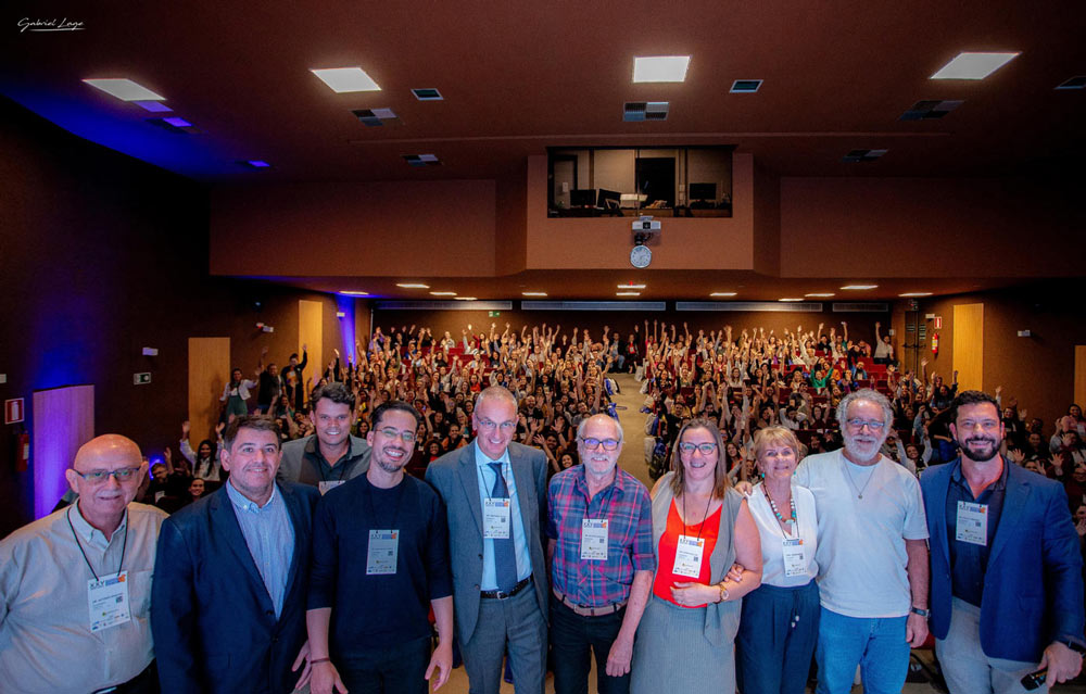 BrasiLeish. XXV Simpósio Internacional de Leishmaniose Visceral Canina